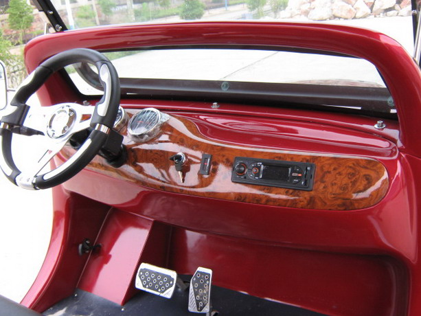 C款8座電動老爺車